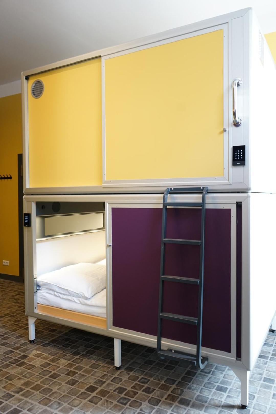 Sunflower Hostel Берлин Экстерьер фото